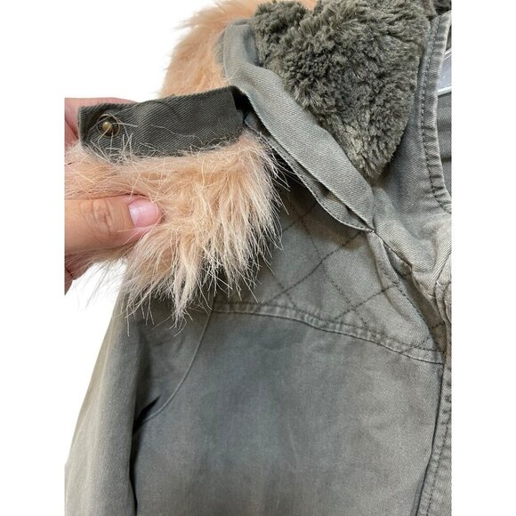 Ashley by 26 International Cargo Utility Jacket Faux Fur Hoodie Women’s Size M - Picture 8 of 10